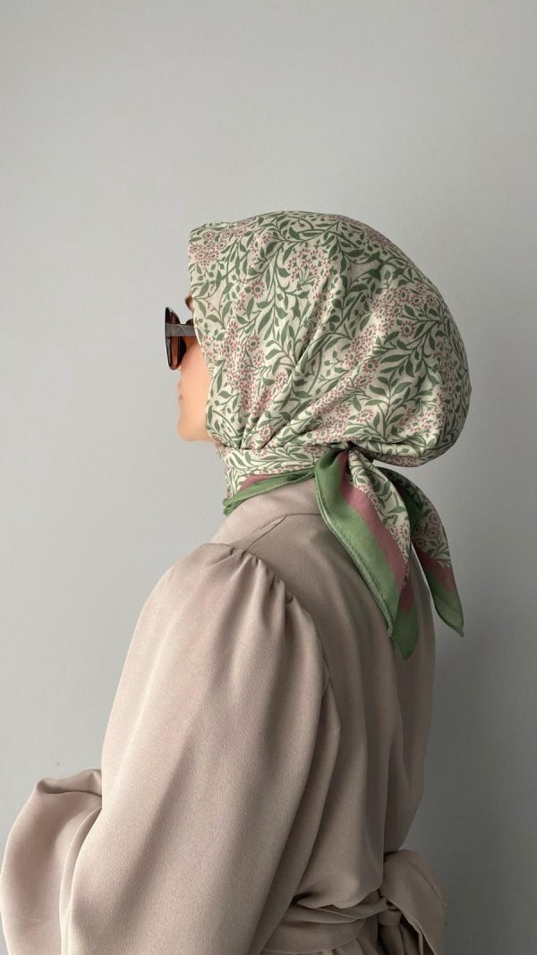 Minimal Çiçek Desen Mint Yeşili Soft Eşarp