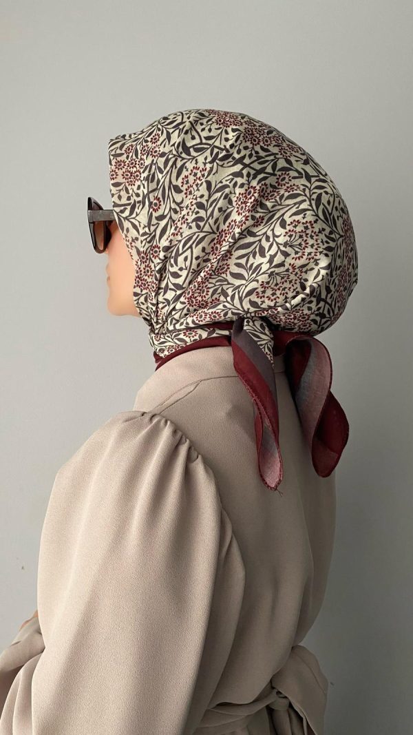 Minimal Çiçek Desen Bordo Soft Eşarp